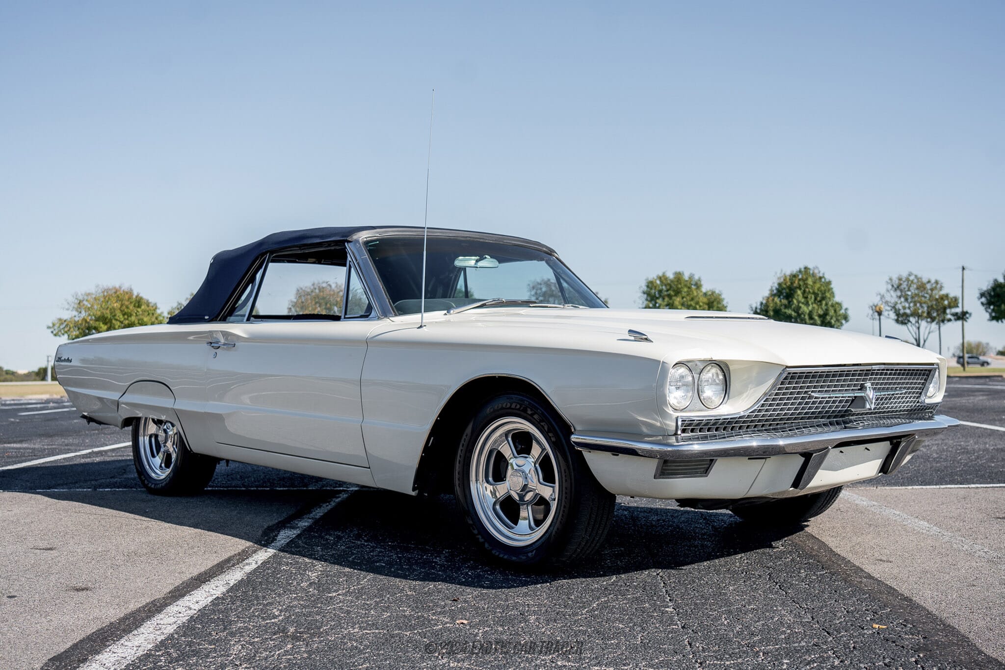 ●T-Bird 1966 Ford Thunderbird For Sale | St. Louis Car Museum